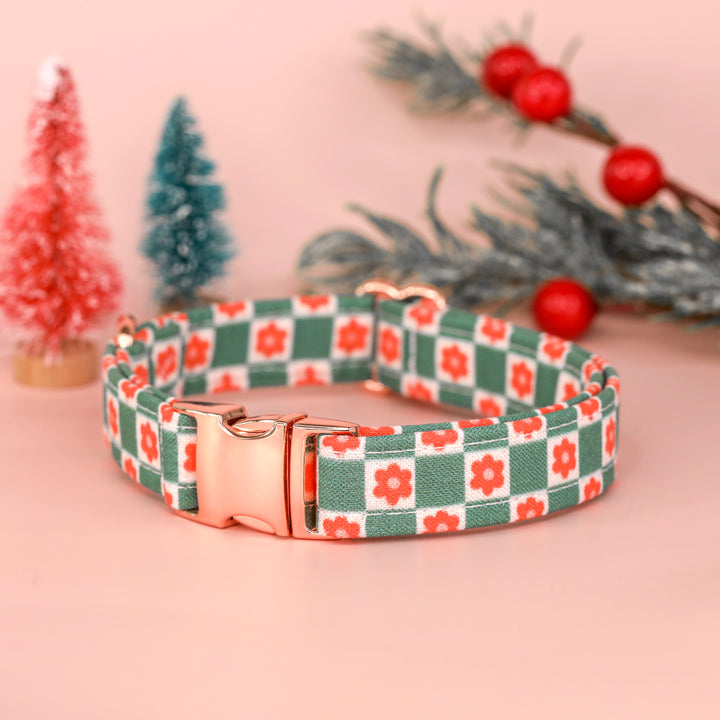 Check Me On The Nice List - Christmas Daisy Checkered Dog Collar