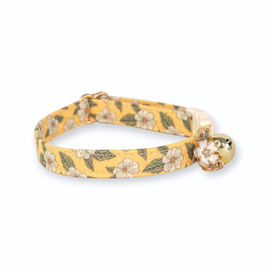 Penelope - Yellow Floral Cat Collar