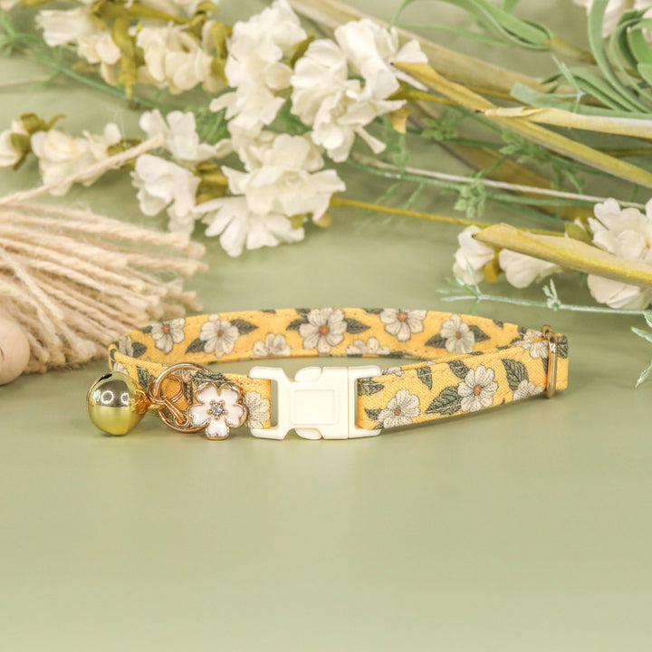 Penelope - Yellow Floral Cat Collar