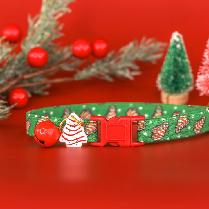 Oh Christmas Treat- Green Tree Cakes Christmas Cat Collar