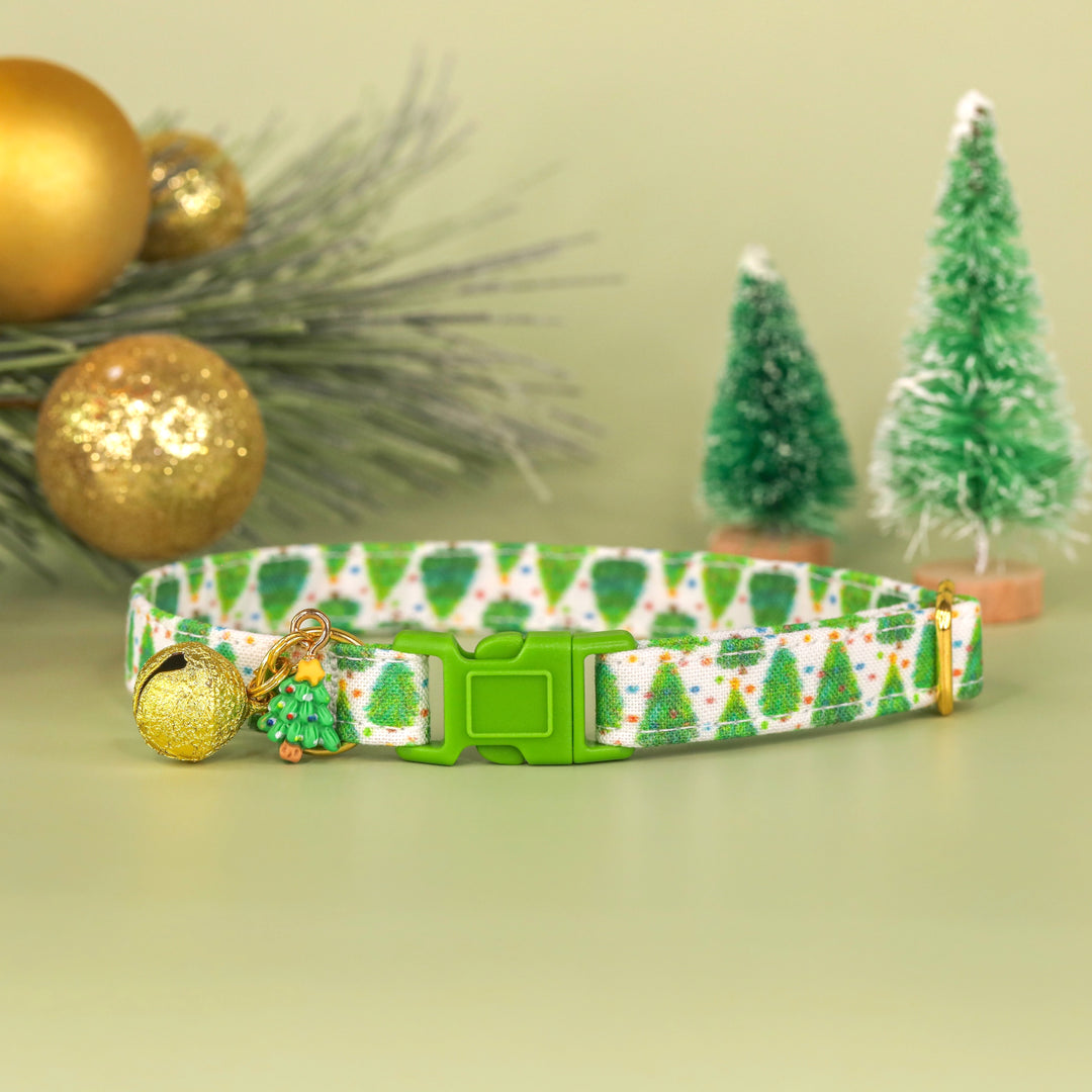 Pawing Around The Christmas Tree - Christmas Tree Cat Collar