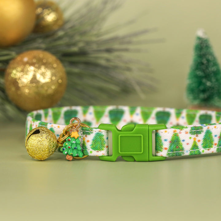 Pawing Around The Christmas Tree - Christmas Tree Cat Collar