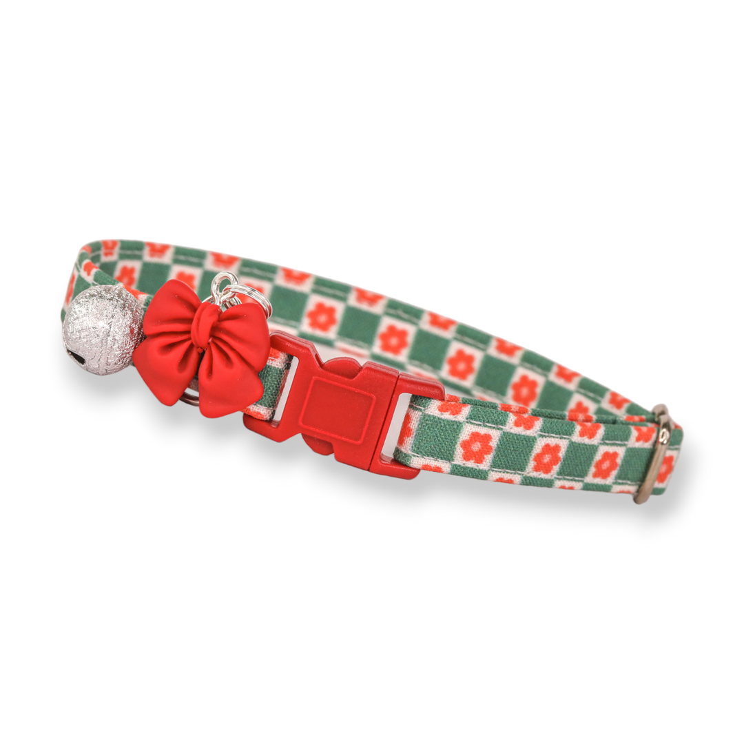 Check Me On The Nice List - Christmas Daisy Checkered Cat Collar