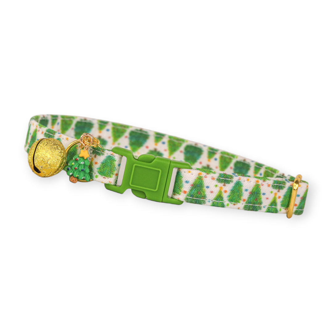 Pawing Around The Christmas Tree - Christmas Tree Cat Collar