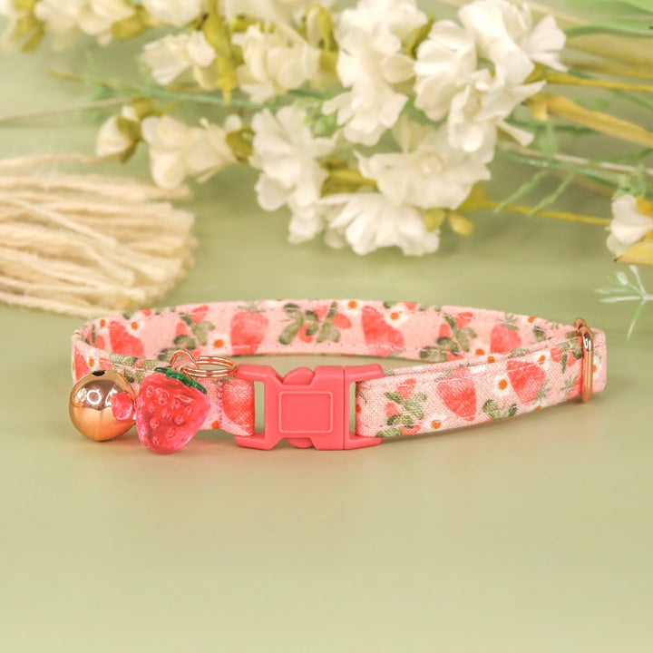 So Berry Sweet - Pink Strawberry Cat Collar