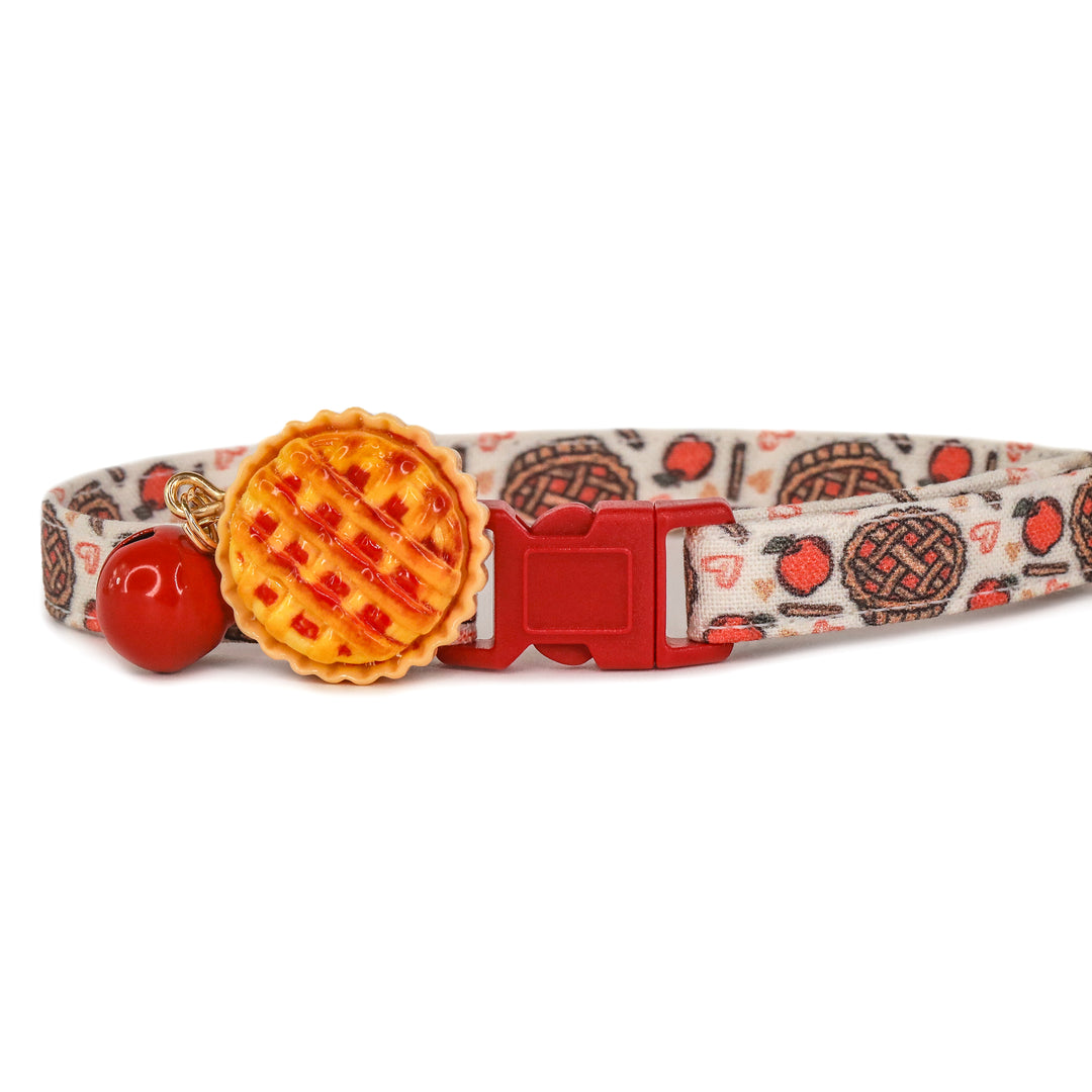 Only Have Pies For You - Apple Pie Fall Cat Collar