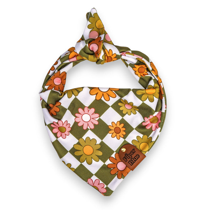 Autumn - Green Daisy Floral Checked Fall Pet Bandana