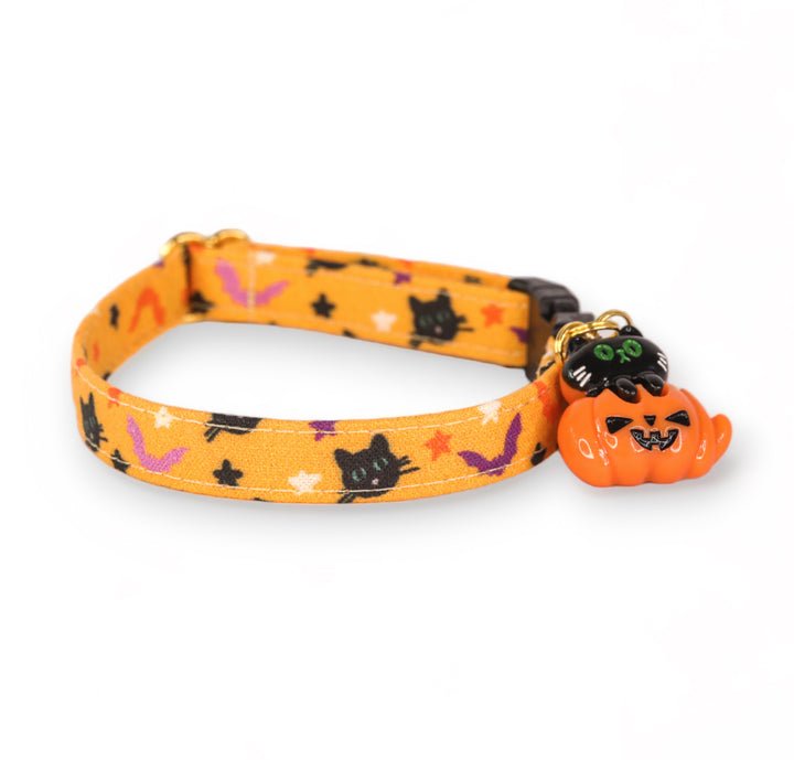 Simply Eerie-Sistable - Orange Bats Halloween Cat Collar