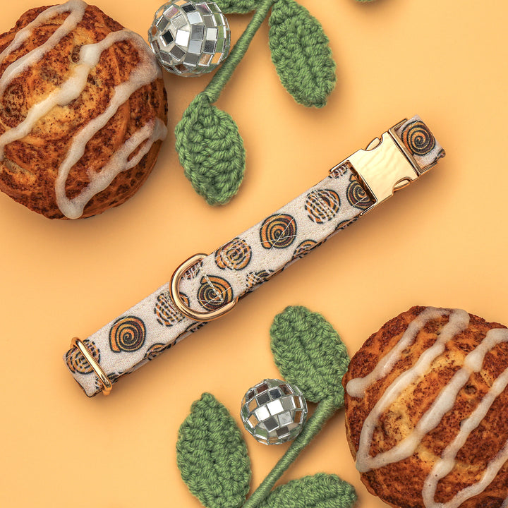 One Hot Bun - Cinnamon Roll Dog Collar