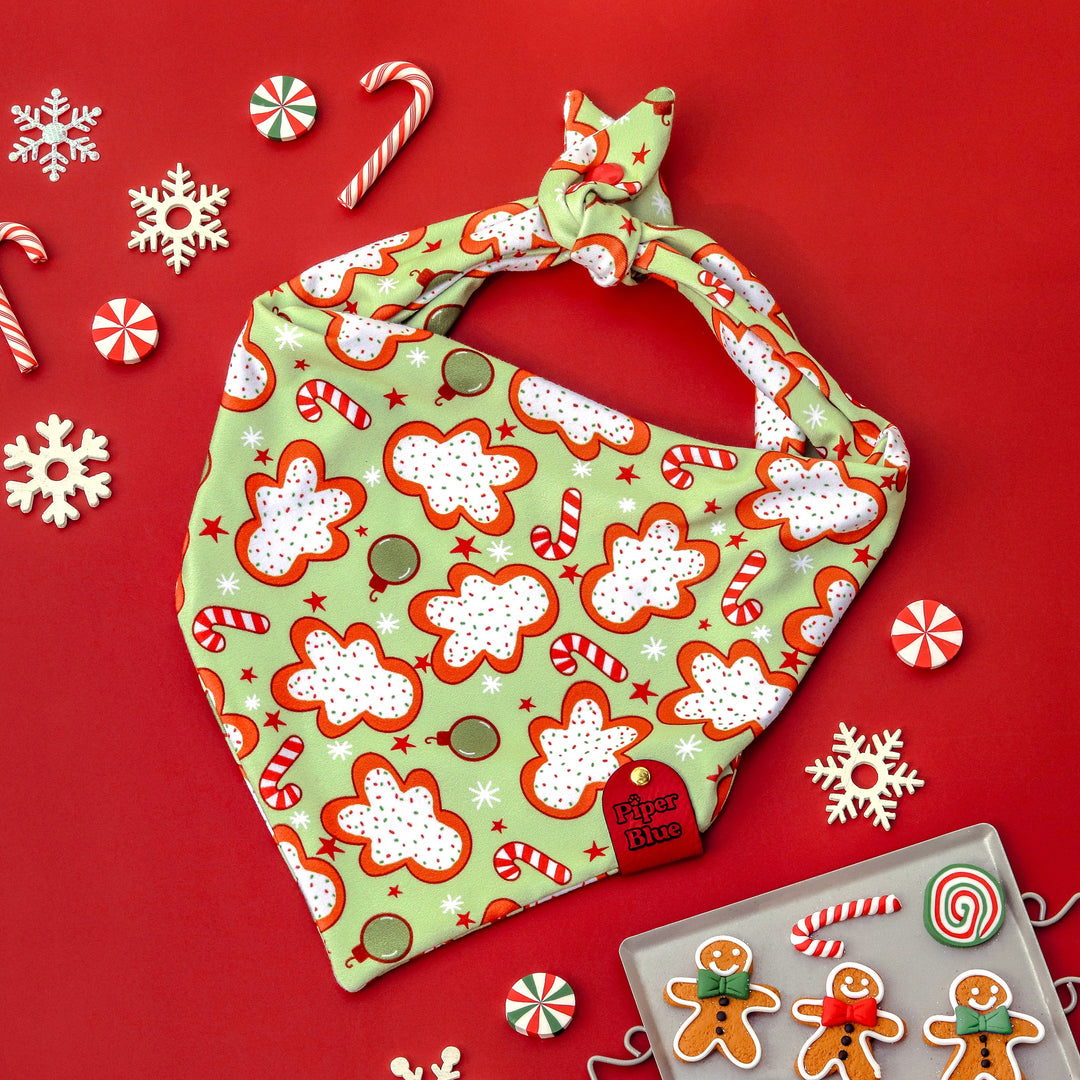 Cookie Cutter - Frosted Gingerbread Cookie Christmas Bandana