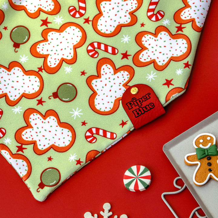 Cookie Cutter - Frosted Gingerbread Cookie Christmas Bandana