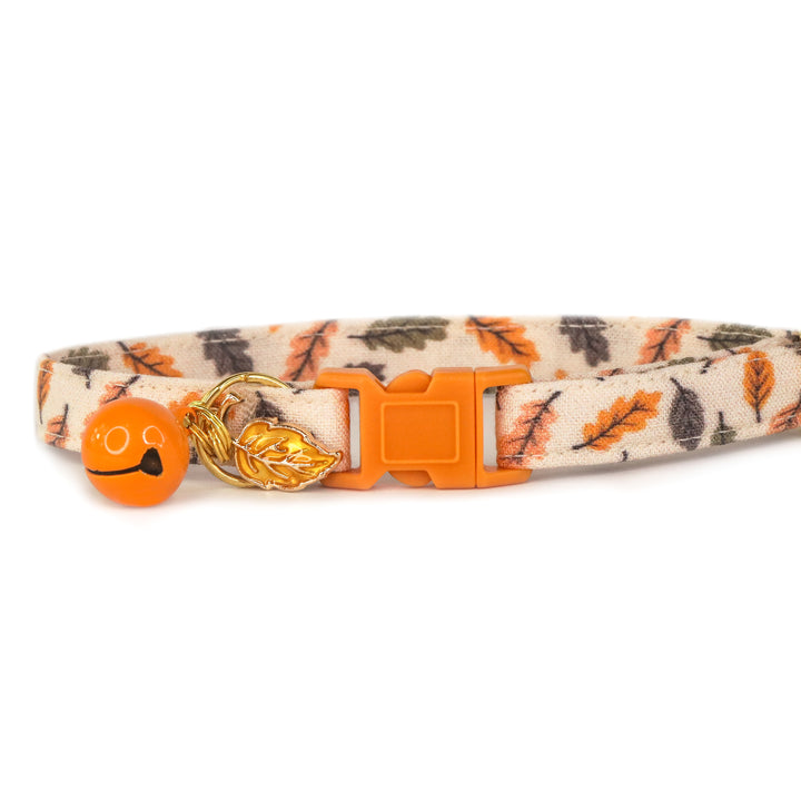 Falling Hard - Autumn Leaf Cat Collar