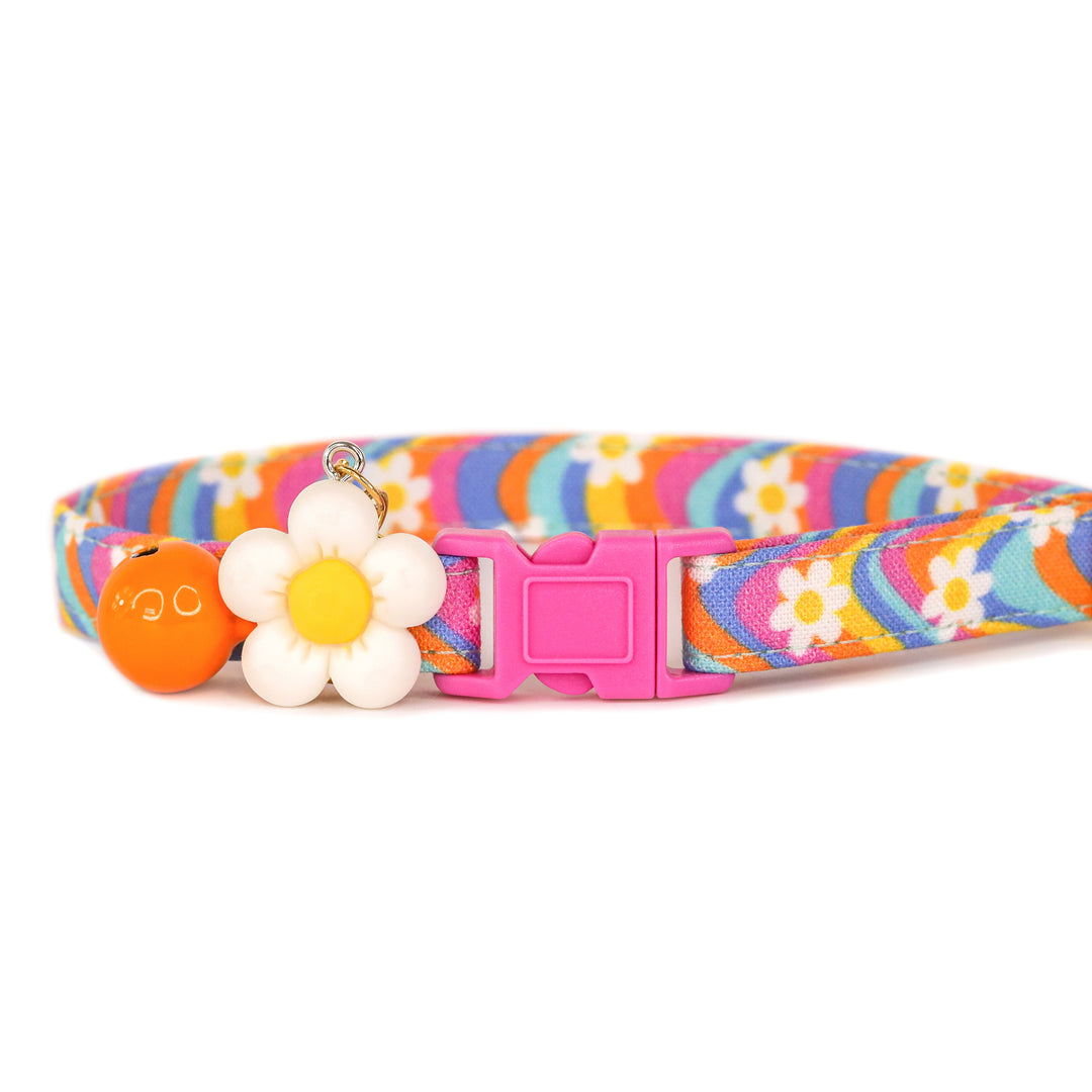 Flower Power - Colorful Wavy Daisy Cat Collar