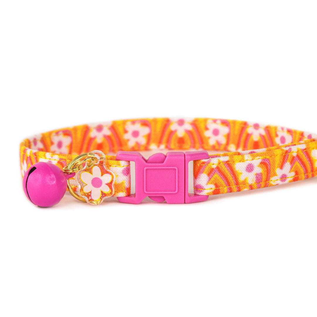 Groovy Babe - Vibrant Daisy Cat Collar