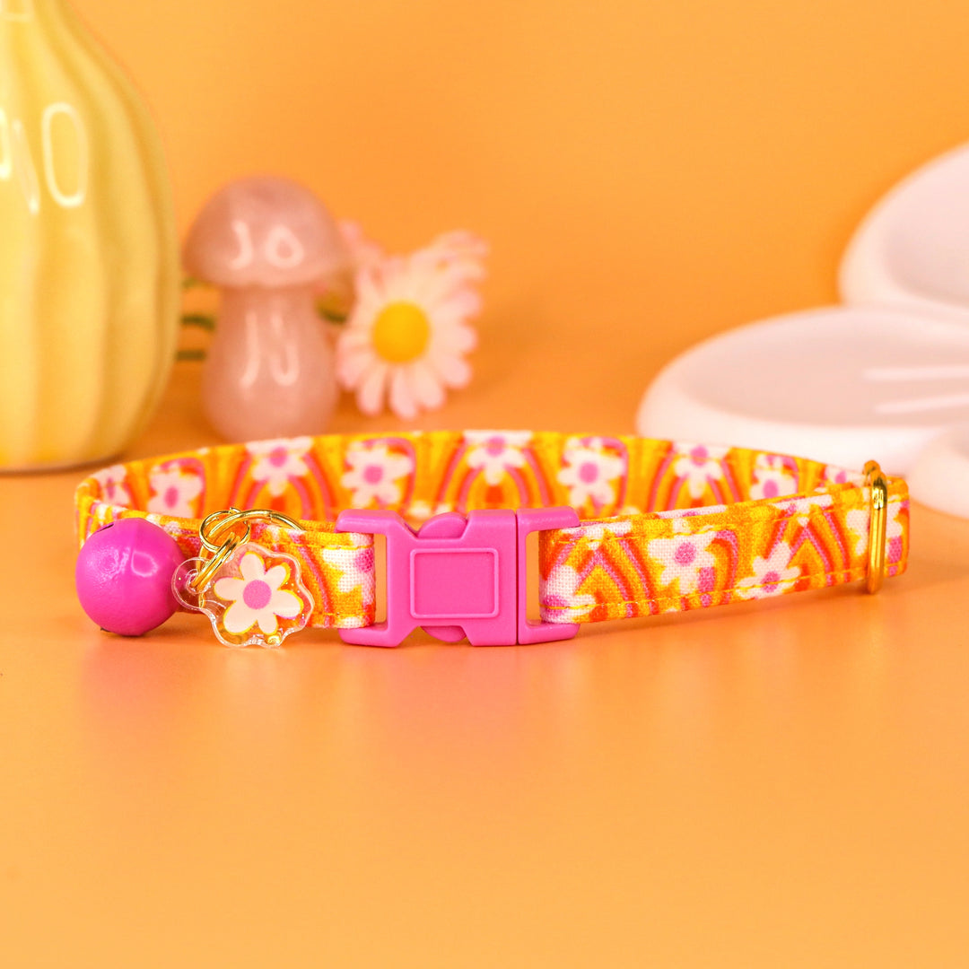 Groovy Babe - Vibrant Daisy Cat Collar