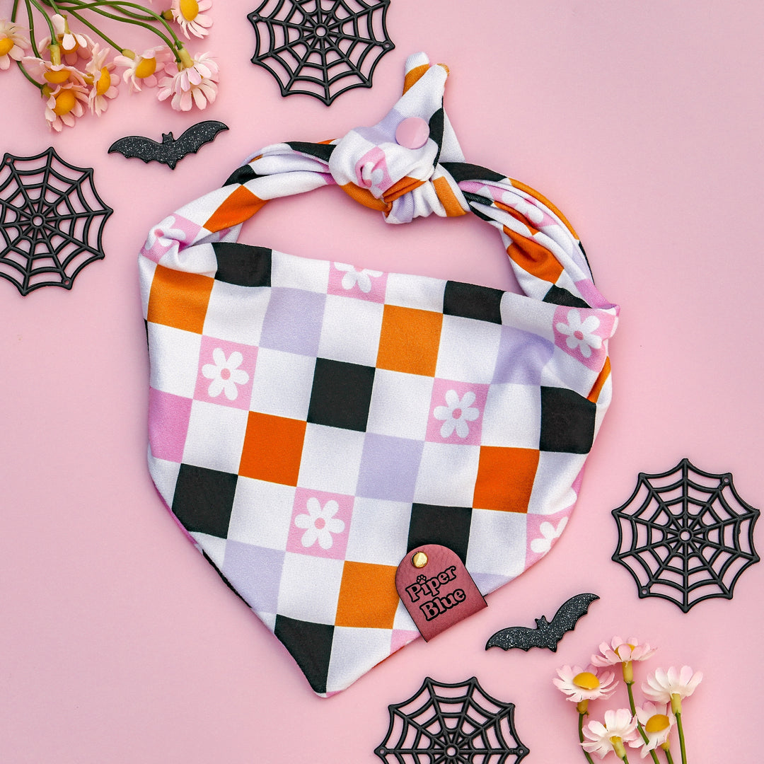 Hallowqueen - Girly Checkered Halloween Pet Bandana