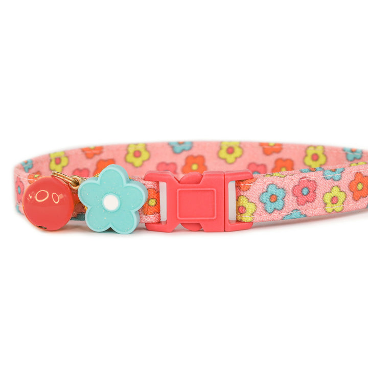 Malibu - Pink Groovy Daisy Cat Collar