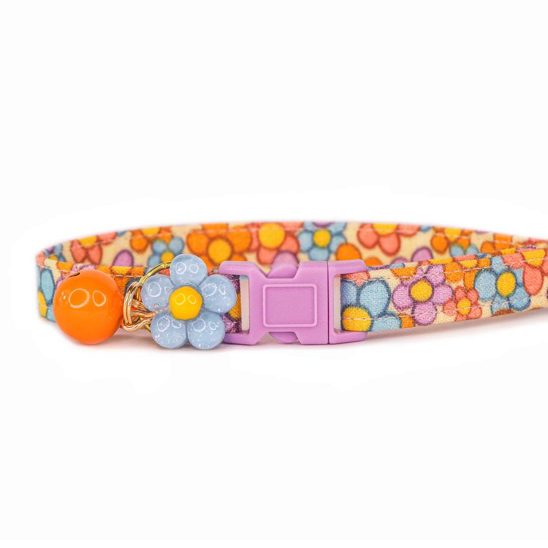 Color Me in Sunshine - Multicolored Daisy Cat Collar