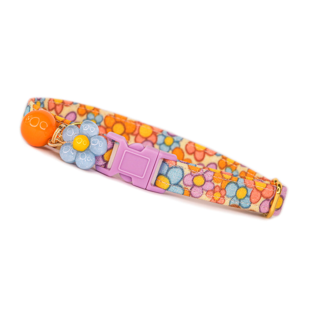 Color Me in Sunshine - Multicolored Daisy Cat Collar