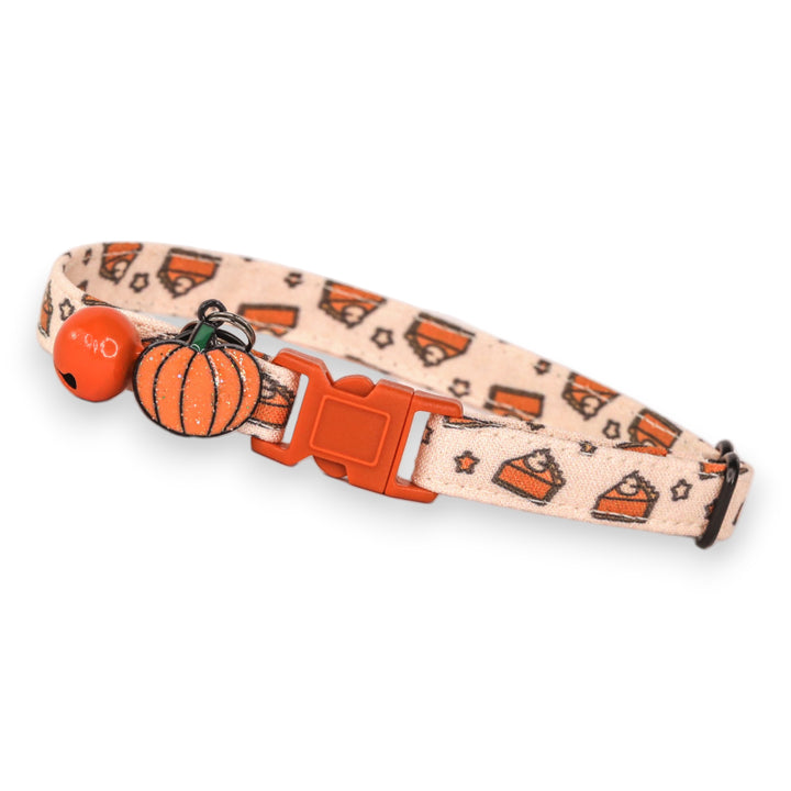 Eyes On The Pies - Pumpkin Pie Fall Cat Collar