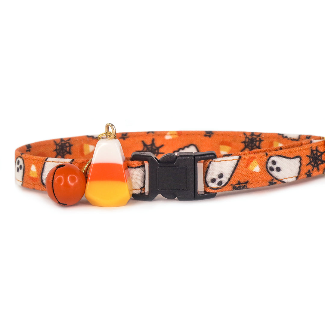 Spooked Out - Orange Ghost Halloween Cat Collar