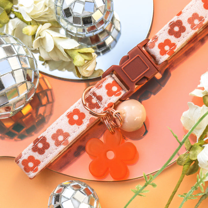 Flower Child - Neutral Retro Floral Cat Collar